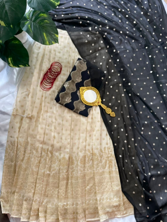 Black  Dhavani set