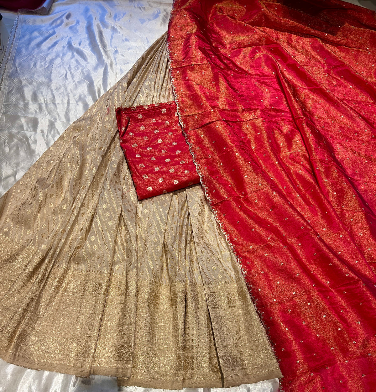 Rani pink dhavani set