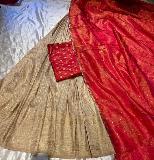 Rani pink dhavani set